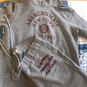 Abercrombie set